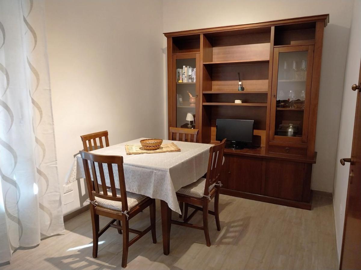 Casa Cozy - Comodo Appartamento In Asti Centro Esterno foto